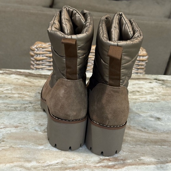 Women’s BLONDO Dapper waterproof bronze boot- Size 9 - Picture 5 of 11